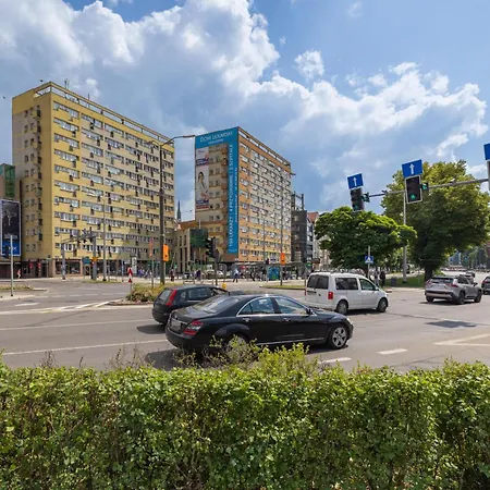 شقة Stylowy Apartament Typu Studio Z Widokiem Na Stare Miasto By Renters *